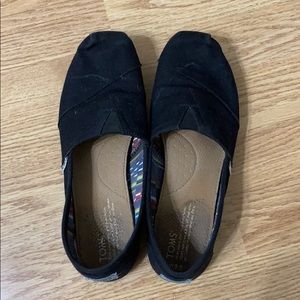 Women’s Toms